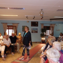18-06-05-Modenschau-16