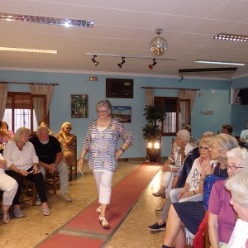 18-06-05-Modenschau-38
