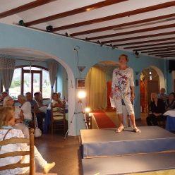 18-06-05-Modenschau-40